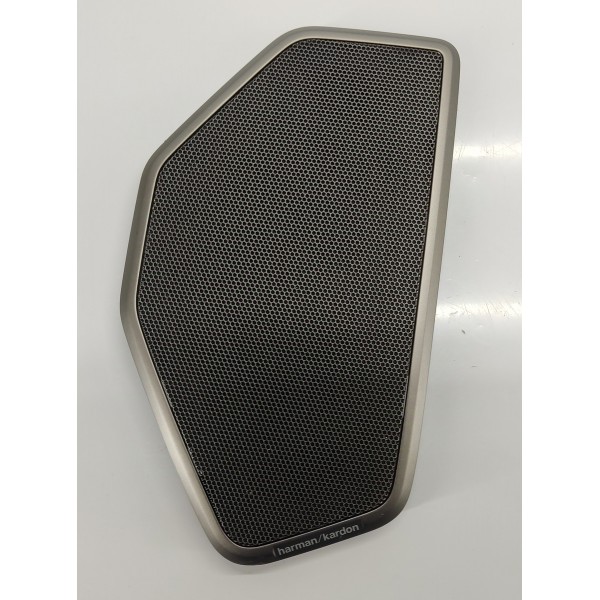 Tela Auto Falante Tampao Traseiro Bmw G20 Msport 320i 2024