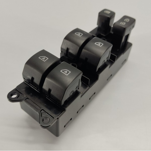 Botao Comando Vidro D.e Pajero Sport 2022 2.4 Hpe 8608a567