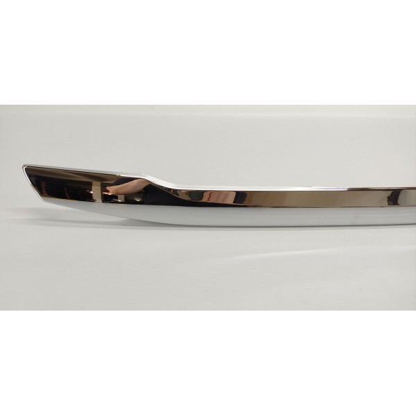 Friso Tampa Traseira Pajero Sport 2022 2.4 Hpe 5817a261