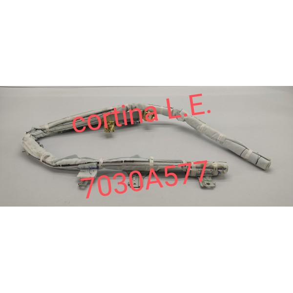 Cortina L.e Pajero Sport 2022 2.4 Hpe 7030a577