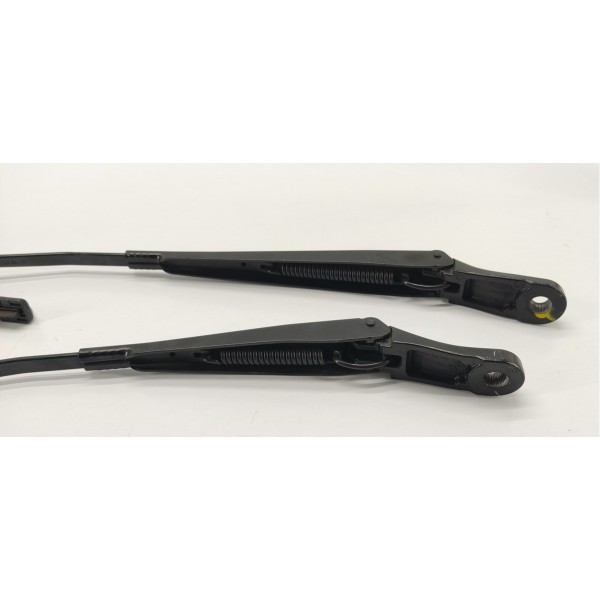 Par Braço Limpador Para Brisa Peugeot 3008 1.6 Thp 2014