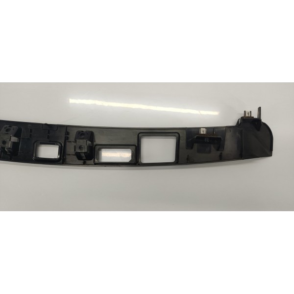 Acabamento Moldura Tampa Porta Malas Velar 2.0 P300 2020