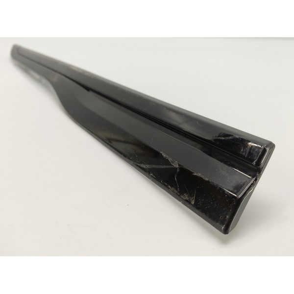 Moldura Porta D.d Velar 2.0 P300 2020 Detalhe J8a229426cd