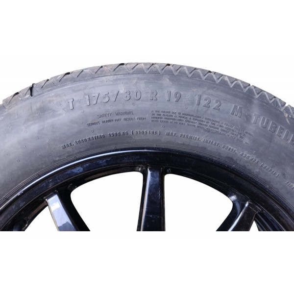 Estepe Roda R19 Velar 2.0 P300 2020