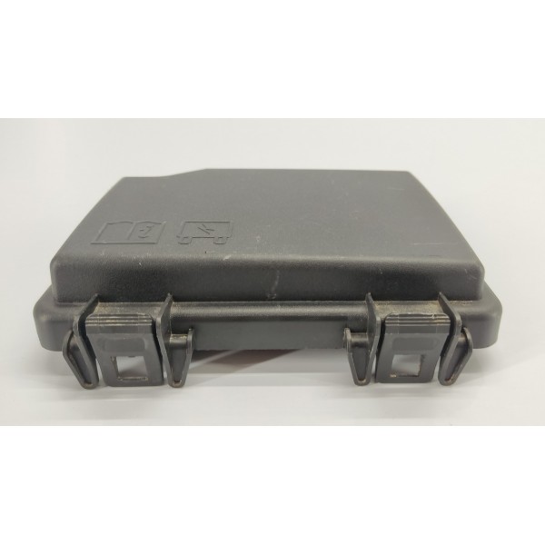 Tampa Caixa Fusivel Discovery Sport 2021 Diesel K8d214a076ac