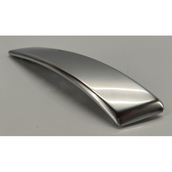 Acabamento Puxador Porta D.d Discovery Sport 2021 Diesel Prateado Acabamento Puxador Porta D.d Discovery Sport 2021 Diesel Prateado