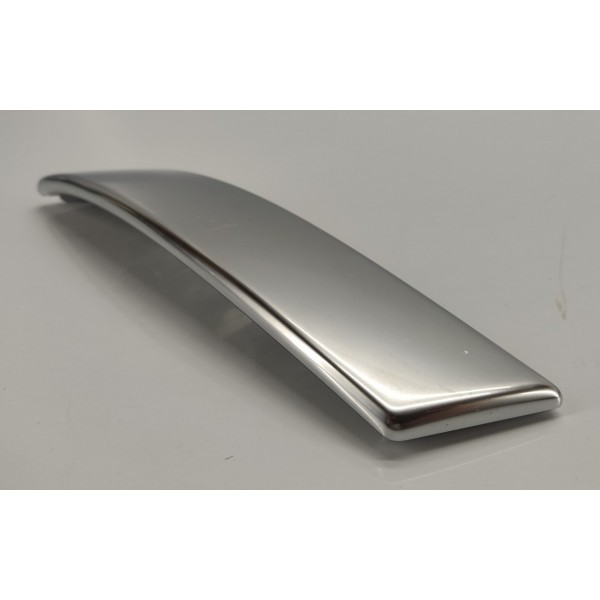 Acabamento Puxador Porta D.d Discovery Sport 2021 Diesel Prateado Acabamento Puxador Porta D.d Discovery Sport 2021 Diesel Prateado