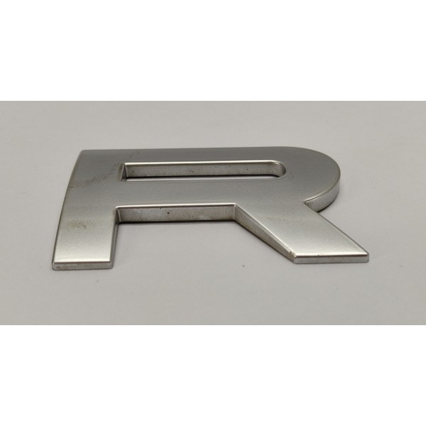Letra R Emblema Tampa Traseira Discovery Sport 2021 Diesel Cinza