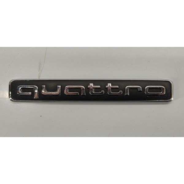 Emblema Quattro Tampa Traseira Audi Q5 2.0 2022