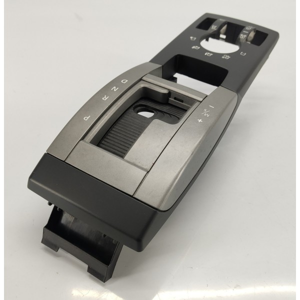Moldura Console Cambio Traçao Range Rover Sport 2009 Detalhe Preto Moldura Console Cambio Traçao Range Rover Sport 2009 Detalhe Preto