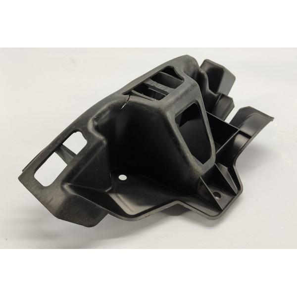 Suporte Guia Parachoque T.e Range Rover Sport 2009 C/detalhe