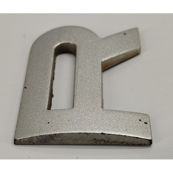 Emblema Letra R Capo Range Rover Sport 2009 02 Prateado Emblema Letra R Capo Range Rover Sport 2009 02 Prateado