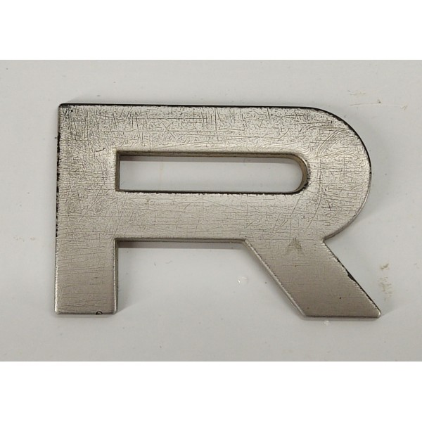 Emblema Letra R Tampa Traseira Range Rover Sport 2009 02