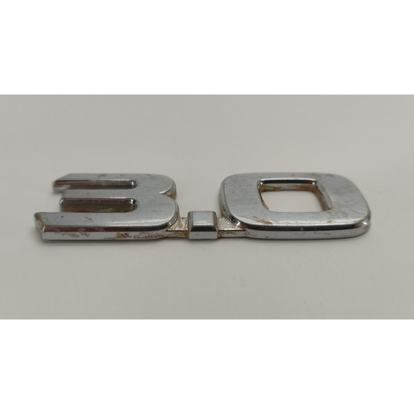 Emblema Porta 3.0 Toyota Hilux 3.0 2009 01 Prateado Emblema Porta 3.0 Toyota Hilux 3.0 2009 01 Prateado