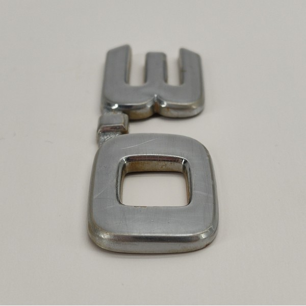 Emblema Porta 3.0 Toyota Hilux 3.0 2009 02 Prateado Emblema Porta 3.0 Toyota Hilux 3.0 2009 02 Prateado