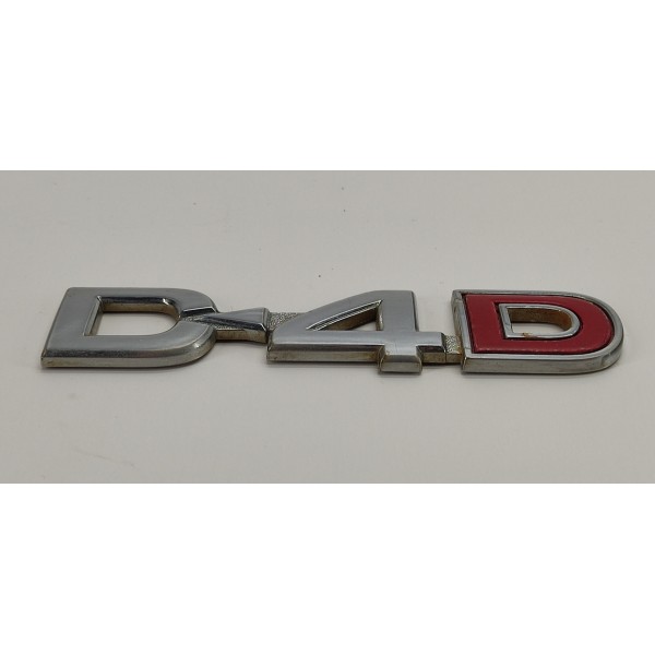 Emblema Porta D4d Toyota Hilux 3.0 2009 Prateado Emblema Porta D4d Toyota Hilux 3.0 2009 Prateado