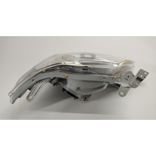 Farol Esquerdo Paralelo Toyota Hilux 3.0 2009 Esquerdo/motorista Farol Esquerdo Paralelo Toyota Hilux 3.0 2009 Esquerdo/motorista