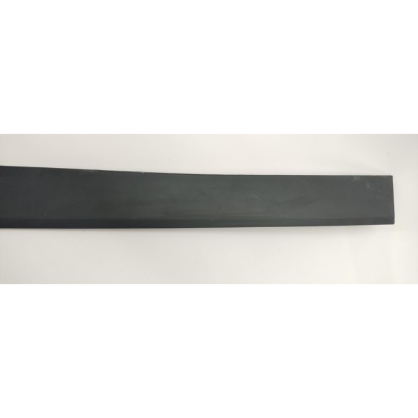 Moldura Friso Porta D.d Nivus Highline 2022 2g5854940 Preto