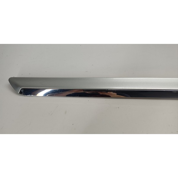 Friso Porta D.d Nissan Sentra 2.0 2011 80870zt59ac Prateado