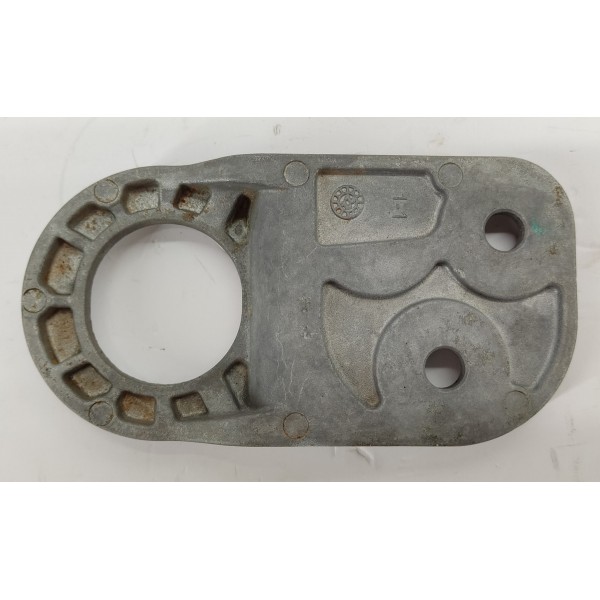 Suporte Inferior Radiador Gm Tracker 1.2 Turbo 2023 20220328