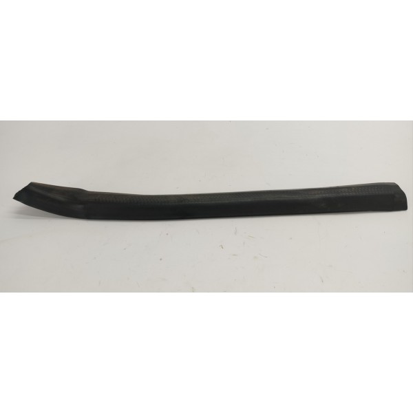 Borracha Vedação Carroceria T.e Tracker 1.2 2023 26238822 Preto