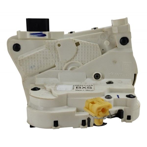 Fechadura Porta T.d Gm Tracker 1.2 Turbo 2023 26317123 Branco