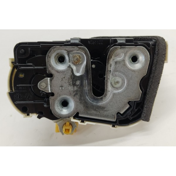 Fechadura Porta D.d Gm Tracker 1.2 Turbo 2023 26317125 Branco