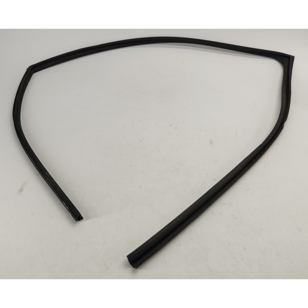 Borracha Porta D.e Gm Tracker 1.2 Turbo 2023 C/detalhe Preto