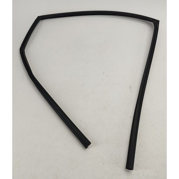 Borracha Guarnição Porta T.e Gm Tracker 1.2 Turbo 2023