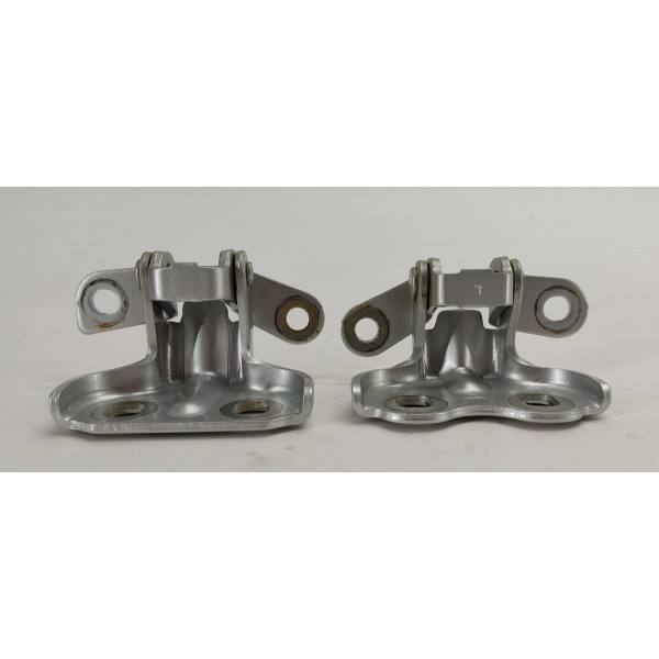 Par Dobradiça Porta T.d Gm Tracker 1.2 Turbo 2023