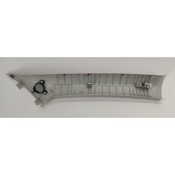 Acabamento Coluna A D.e Tracker 1.2 Turbo 2023 C/detalhe