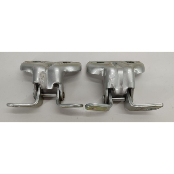 Par Dobradiça Porta T.e Tracker 1.2 Turbo 2023