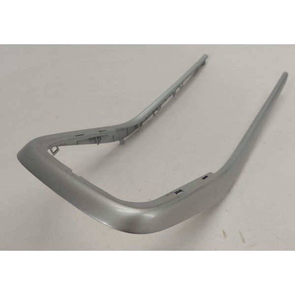 Moldura Console Gm Tracker 1.2 Turbo 2023 C/detalhe Bhu15253 Preto