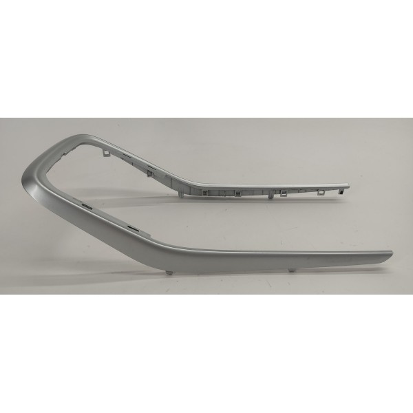 Moldura Console Gm Tracker 1.2 Turbo 2023 C/detalhe Bhu15253 Preto