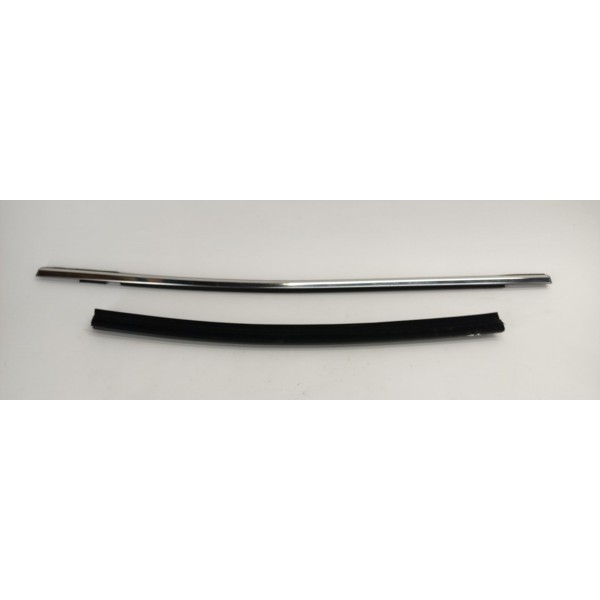 Pestana Interna Externa Porta T.d Gm Tracker 1.2 Turbo 2023