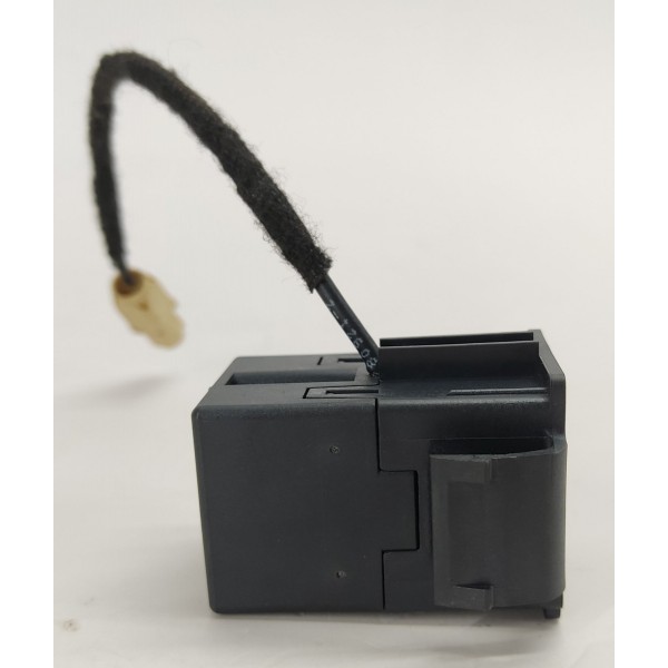 Antena Amplificadora Gm Tracker 1.2 Turbo 2023 84766743