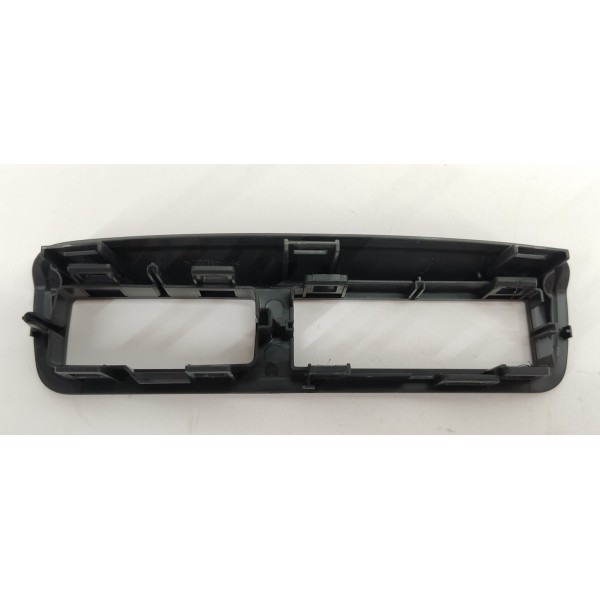 Moldura Botão Sos Luz Teto Gm Tracker 1.2 Turbo 2023 Preto