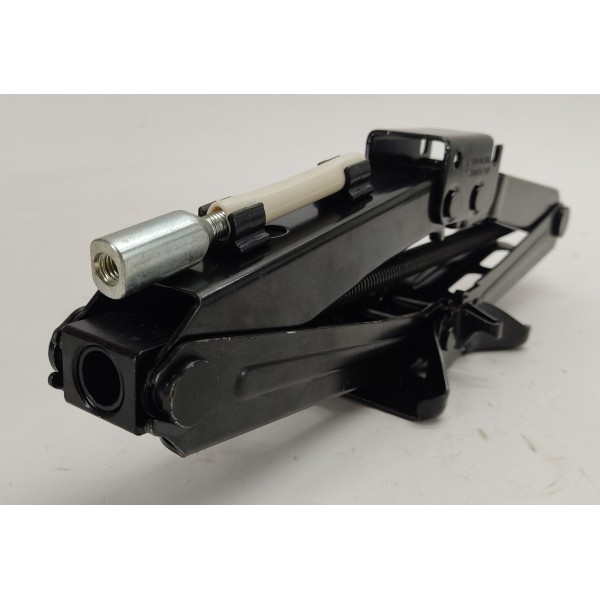 Macaco Chave Roda Gm Tracker 1.2 Turbo 2023