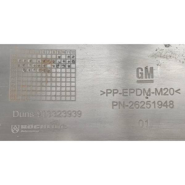 Acabamento Extensão Parachoque D.d Gm Tracker 1.2 2023