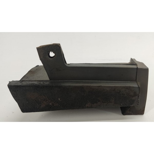 Espuma Churrasqueira L.d Gm Tracker 1.2 2023 26305817 Preto