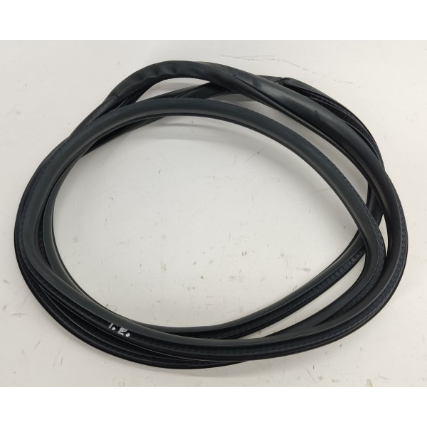 Borracha Carroceira T.e Gm Tracker 1.2 Turbo 2023 Preto