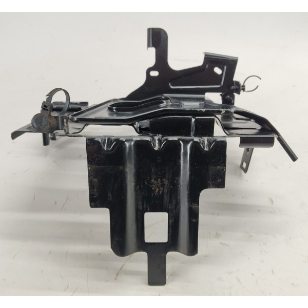 Suporte Bateria Gm Tracker 1.2 Turbo 2023 26327670