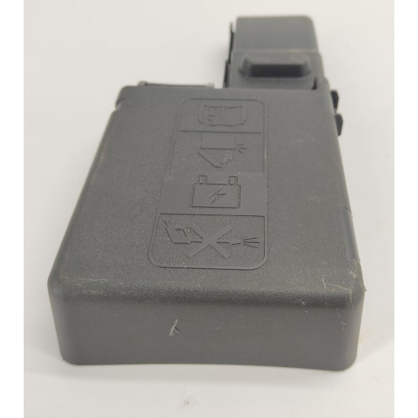 Tampa Caixa Fusivel Bateria Gm Tracker 1.2 2023 26281296
