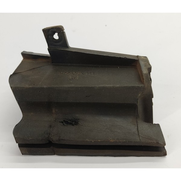 Espuma Churrasqueira L.e Chevrolet Tracker 1.2 2023 26305816 Preto