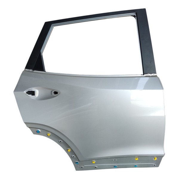 Porta Traseira Direita Chevrolet Tracker 1.2 Turbo 2023 Traseira Direita Prateado