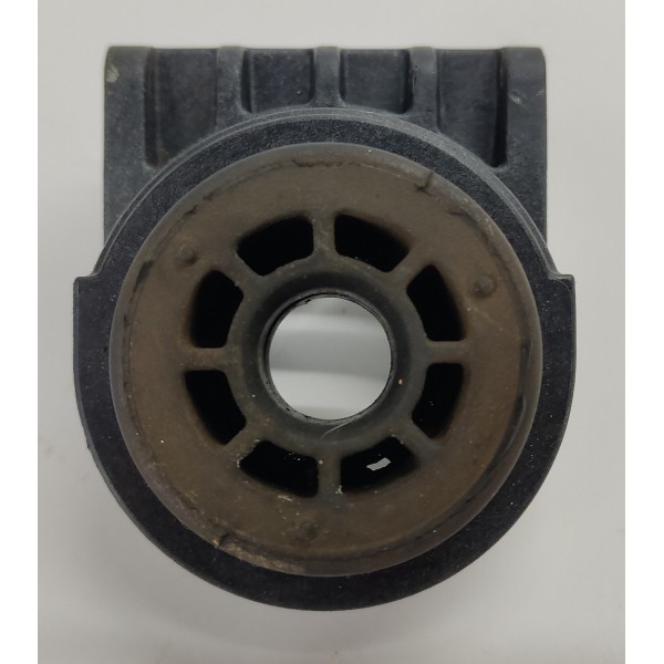 Suporte Superior Radiador Gm Tracker 1.2 Turbo 2023 26216304