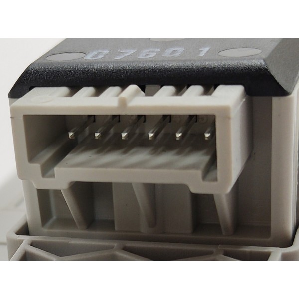 Alça Pega Mao Luz T.e Mercedes C180 1.6 2017 A0998150000 Cinza