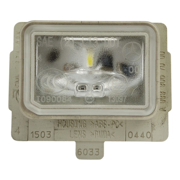 Luz Placa Mercedes C180 1.6 2017 A0999067000