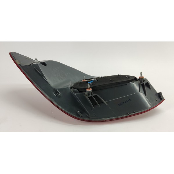 Lanterna T.d Paralela Mercedes C180 1.6 2017 Direito/passageiro Vermelho