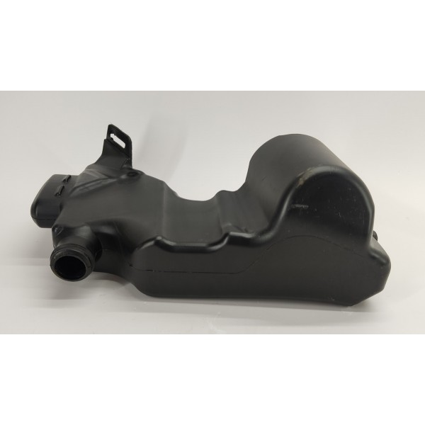 Reservatorio Agua Limpador Mercedes C180 16 2017 A2058600860 Preto